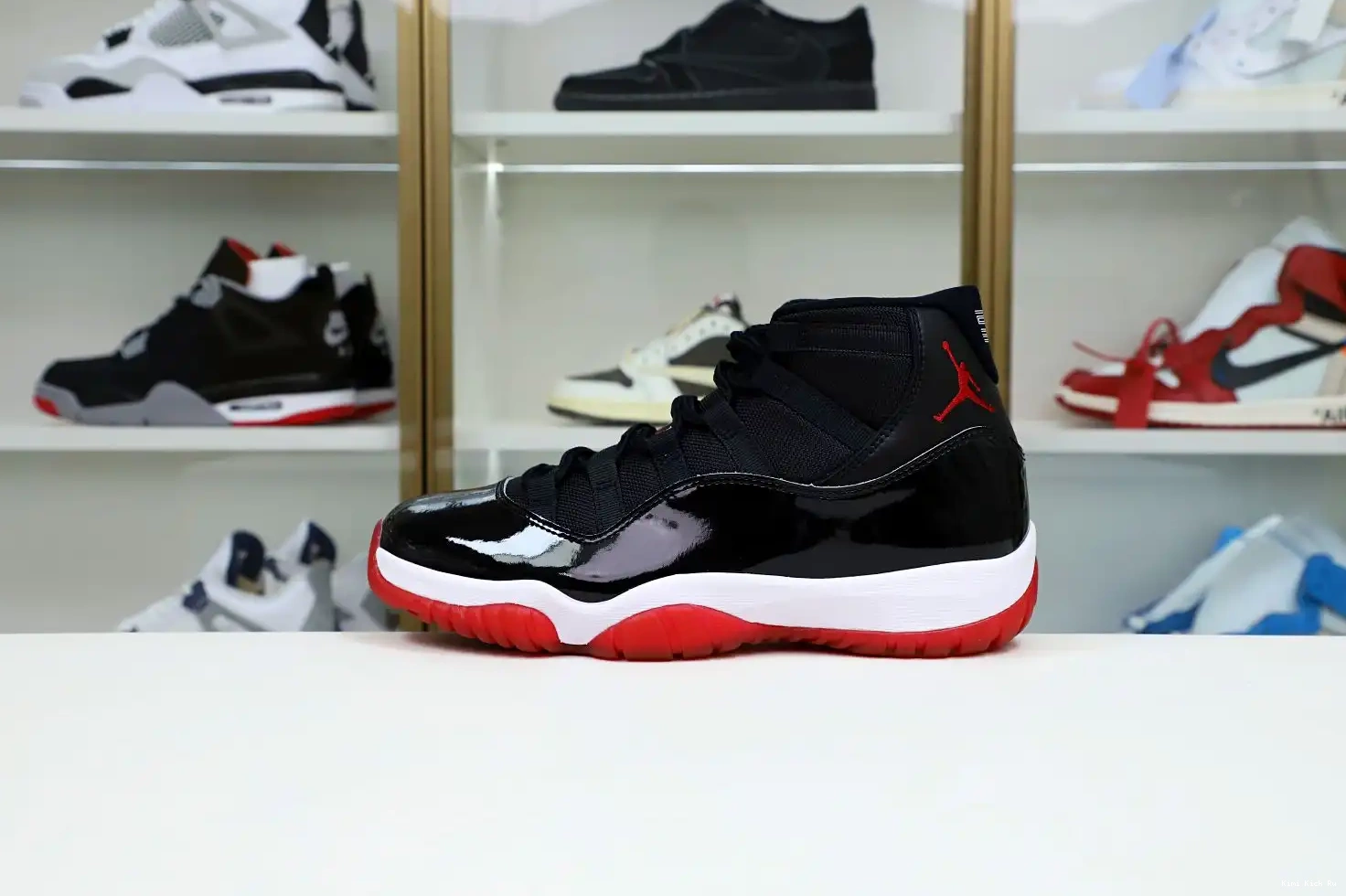 RETRO AIR JORDAN 2019 Kimikick 'BRED' 11 0419